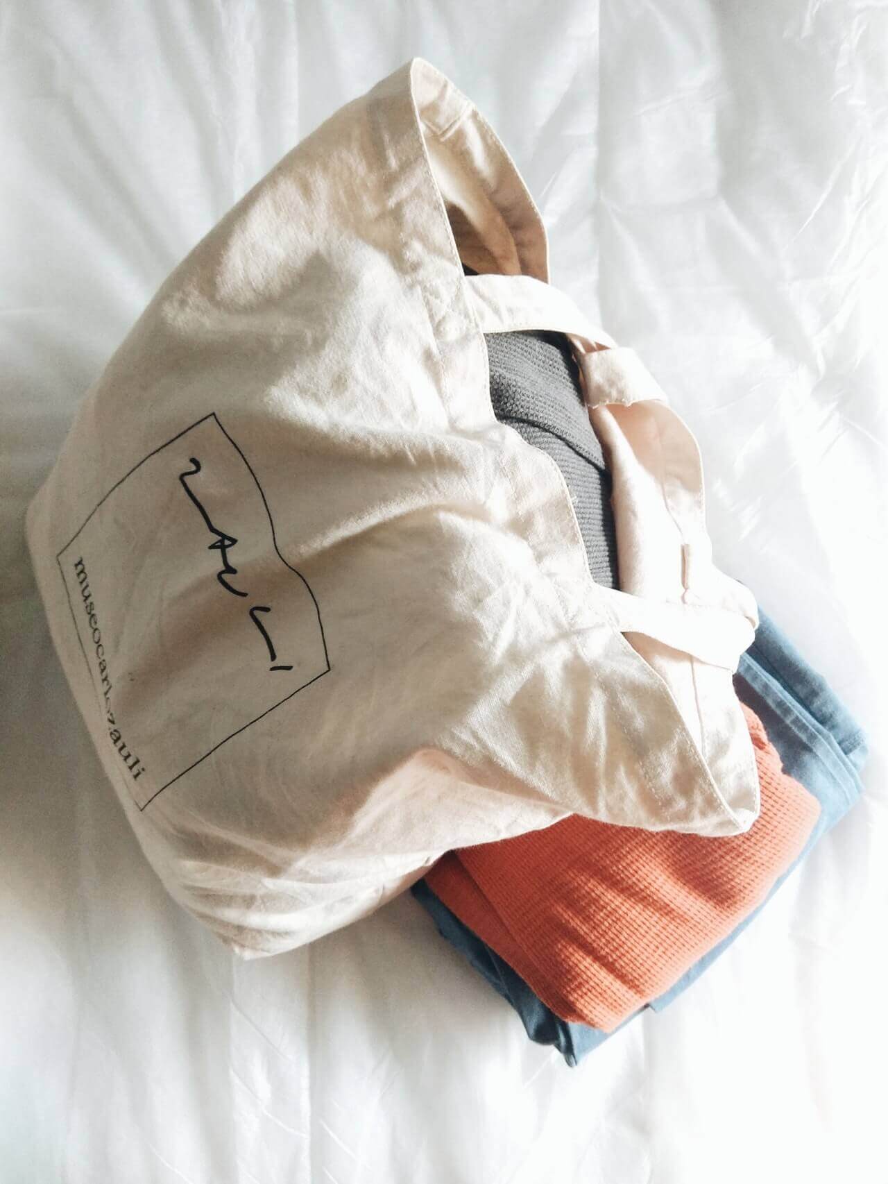 Donate the Gently-Worn Outfits